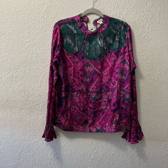 Anthropologie Tiny Brenan Flutter-Sleeve Top - Picture 2 of 10